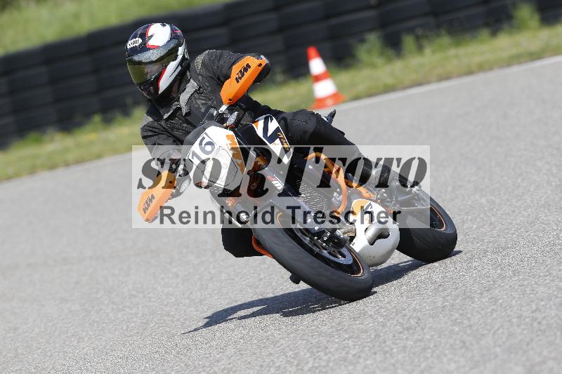 /Archiv-2025/09 22.04.2025 Cornu Master School ADR/gruen-vert/16